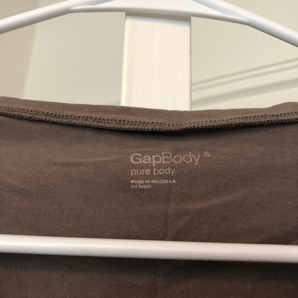 Gap basic tee - Picture 2 of 3